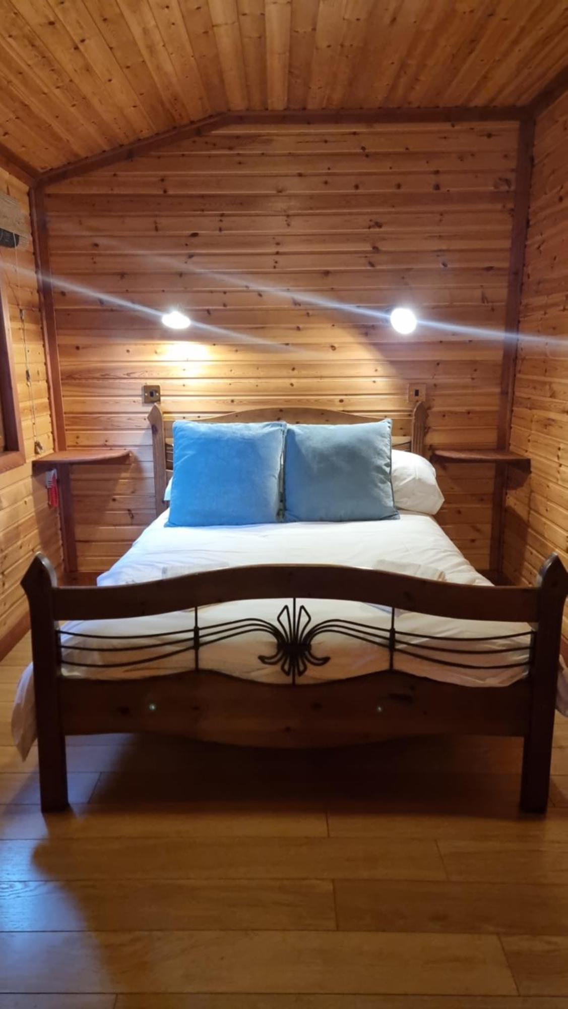 Cairngorm Lodges 阿博因 外观 照片