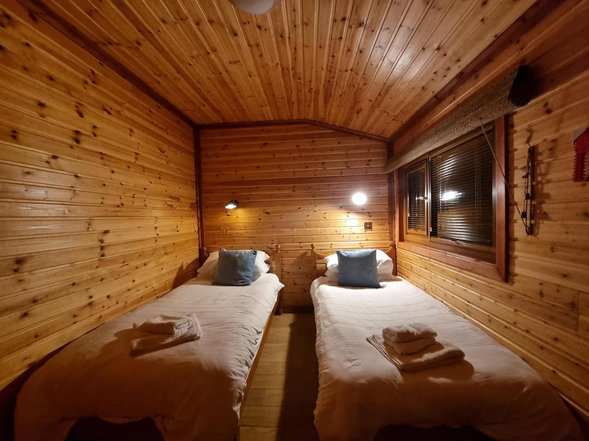 Cairngorm Lodges 阿博因 外观 照片